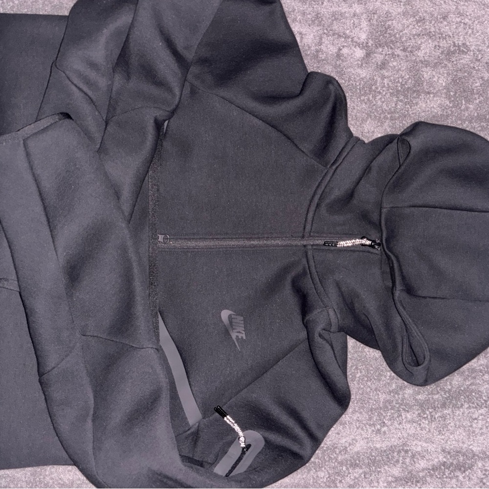 COPY - Nike Tech Black Full-Zip Hoodie